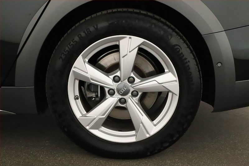 Audi A6 Allroad (2020) 55 TDI - fotka 12 z 21