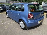 Volkswagen Polo 1,2 i KLIMATIZACE - náhled 6