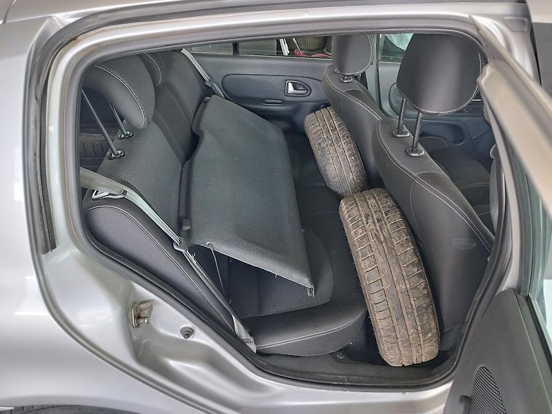 Renault Clio (2009) 1,2i,55kw,KLIMA,SERVISKA - fotka 10 z 21