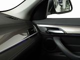 BMW X1 sDrive18i - náhled 16