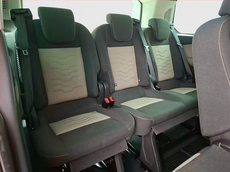 Ford Tourneo Custom (2015) Titanium 2.2 TDCi, ČR, DPH - fotka 21 z 22