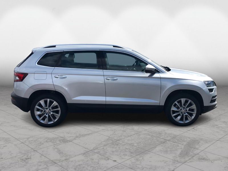 Škoda Karoq 1,5TSi 110kW STYLE PLUS COMFOR - fotka 8 z 30