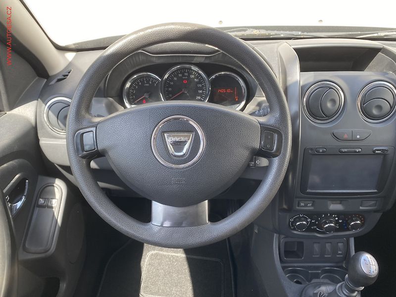 Dacia Duster (2014) 1.5dCi, Klima - fotka 11 z 15