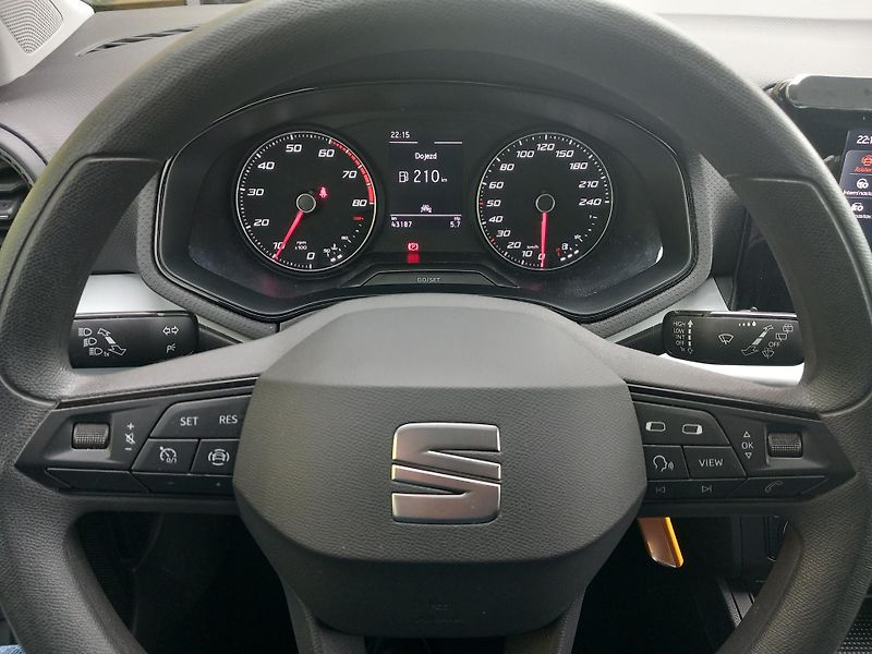 Seat Ibiza (2022) 1.MAJ. SERVISKA  ODPOČET ! - fotka 26 z 42