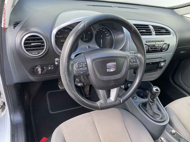 Seat Leon (2009) 1.9 TDi, AC, temp - fotka 12 z 16