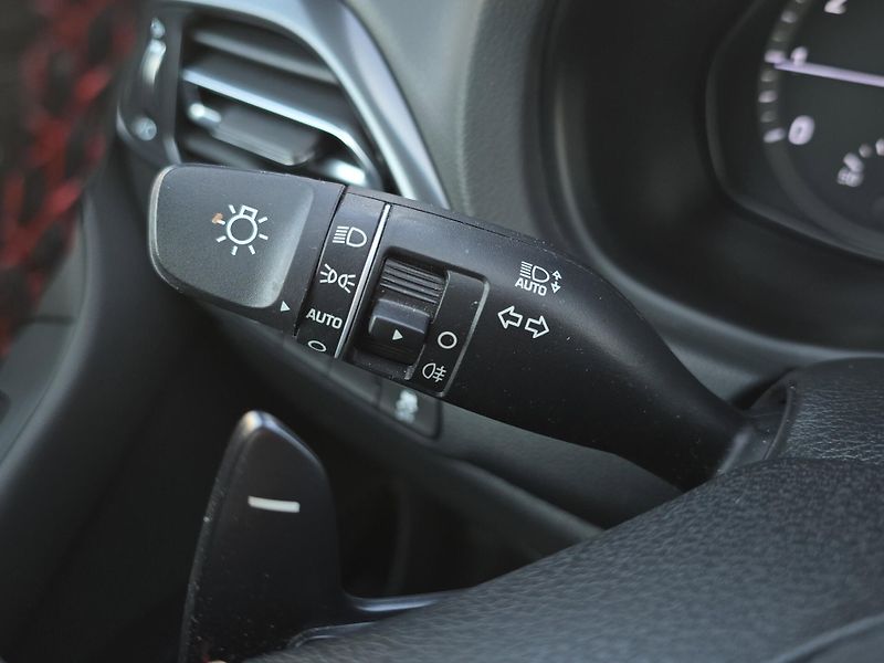 Hyundai i30 (2021) N-Line 1.5 T-GDi A/T 117kW, Se - fotka 12 z 28