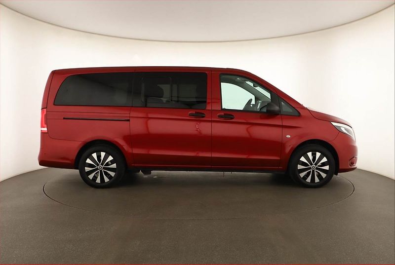 Mercedes-Benz Vito (2022) 119 CDI 4x4, Bus, 8Míst, ČR - fotka 6 z 17