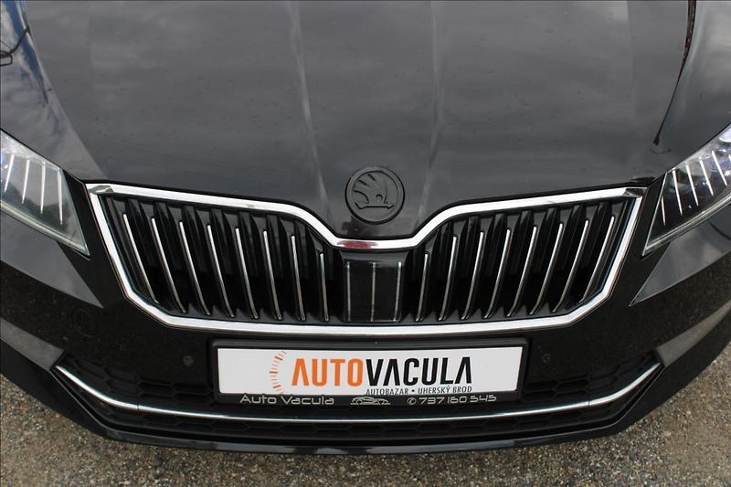 Škoda Superb 2,0 TDi  L&K, 140KW, DSG, ČR - fotka 40 z 46