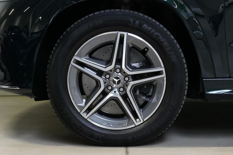 Mercedes-Benz GLE 450d,AMG,ČR,HUD,Vzduch,Dověry - fotka 12 z 37