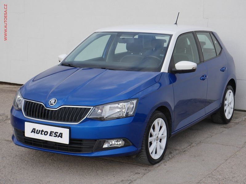 Škoda Fabia (2015) 1.2 TSi, Ambition, výhřev sed - fotka 3 z 16