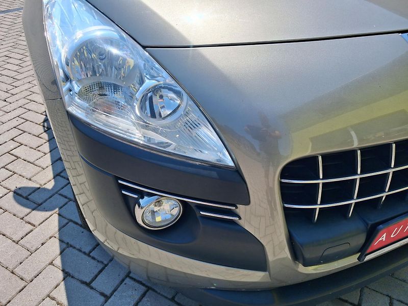 Peugeot 3008 (2013) 1,6HDi ČR  1.MAJITEL 2xKOLA - fotka 9 z 39