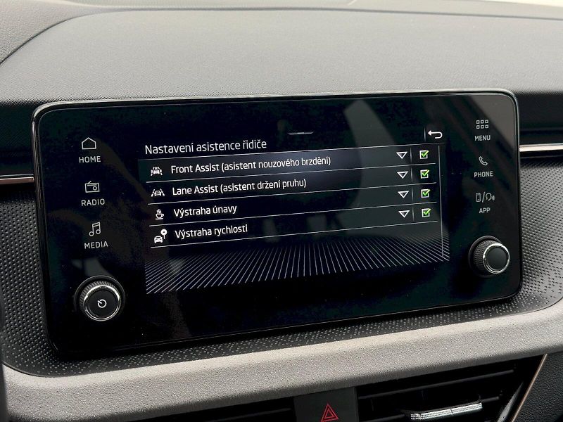 Škoda Scala (2025) 1.5 TSI 110 kW TopSelection - fotka 19 z 22