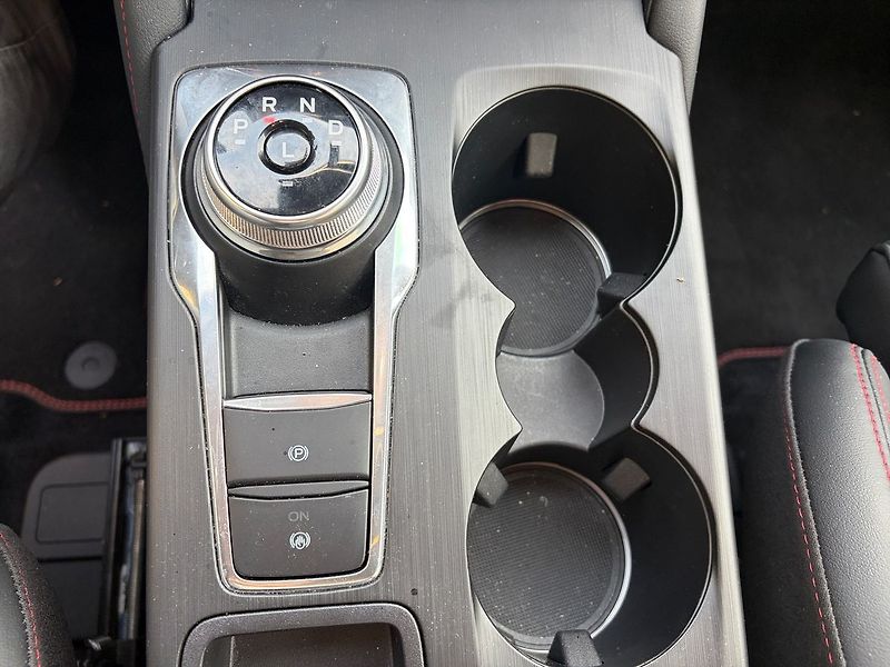 Ford Kuga CZ PHEV TOP VÝBAVA TOP STAV zá - fotka 13 z 18