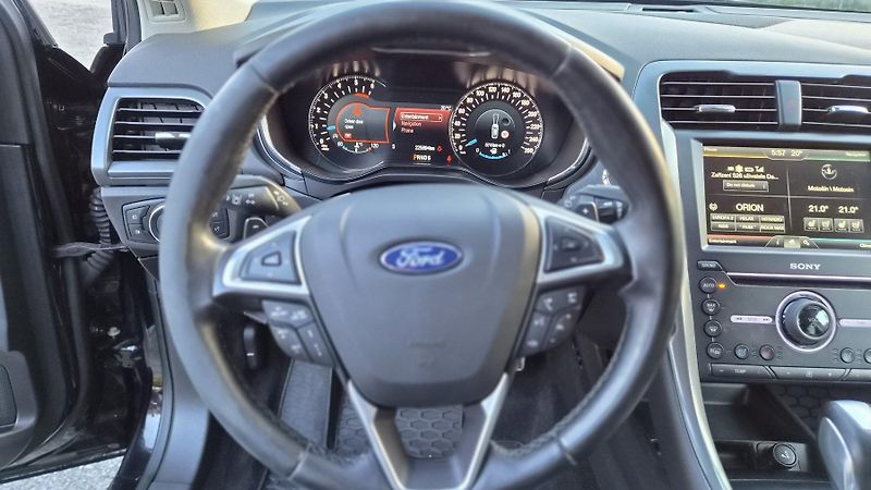 Ford Mondeo (2016) 2.0 TDCi Bi-Turbo 154 kW - fotka 14 z 25