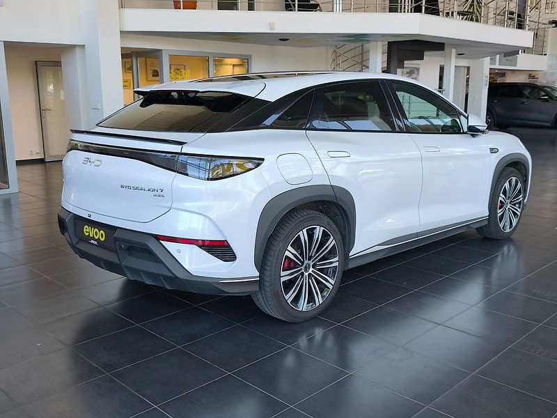 BYD Sealion 7 excellence*91kWh*800V nabíjení - fotka 6 z 25