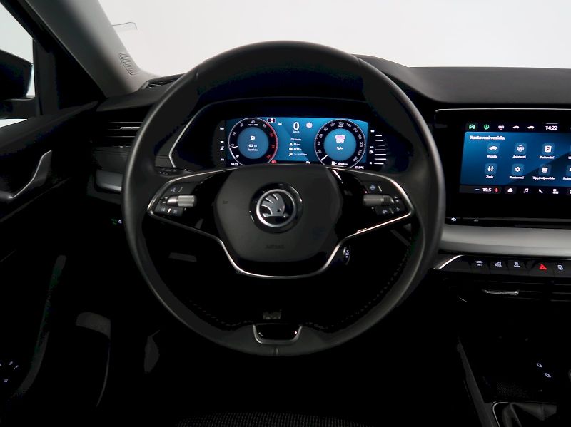 Škoda Octavia (2024) SELECTION 2.0TDI 85kW MATRIX - fotka 9 z 33