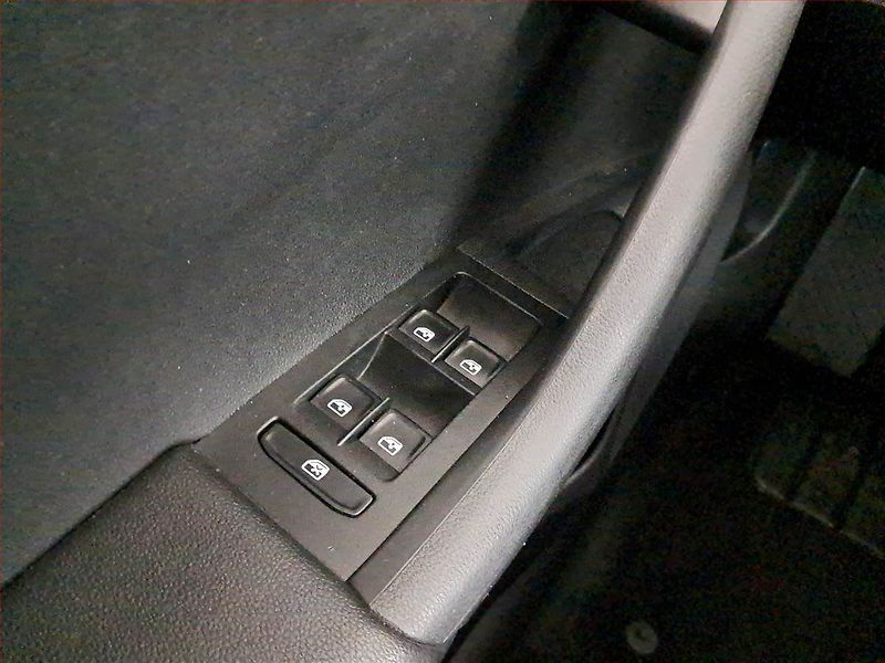 Škoda Octavia (2018) Style 2.0 TDI, Serv.kniha - fotka 19 z 20