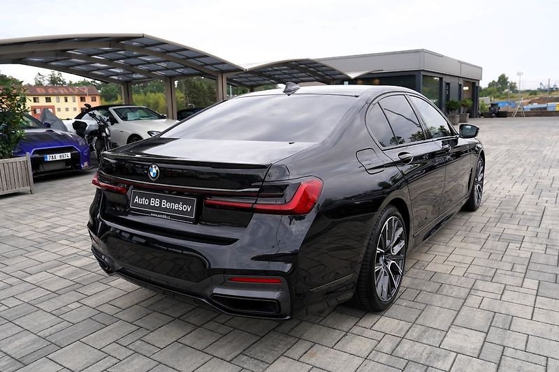 BMW Řada 7 740d xDrive/Laser/M paket/20/Č - fotka 6 z 50
