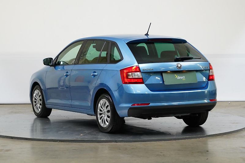Škoda Rapid - fotka 7 z 25
