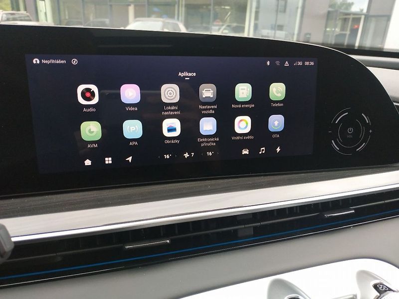 Omoda 9 Premium 1.5 PHEV AWD AT, SKLAD - fotka 18 z 31