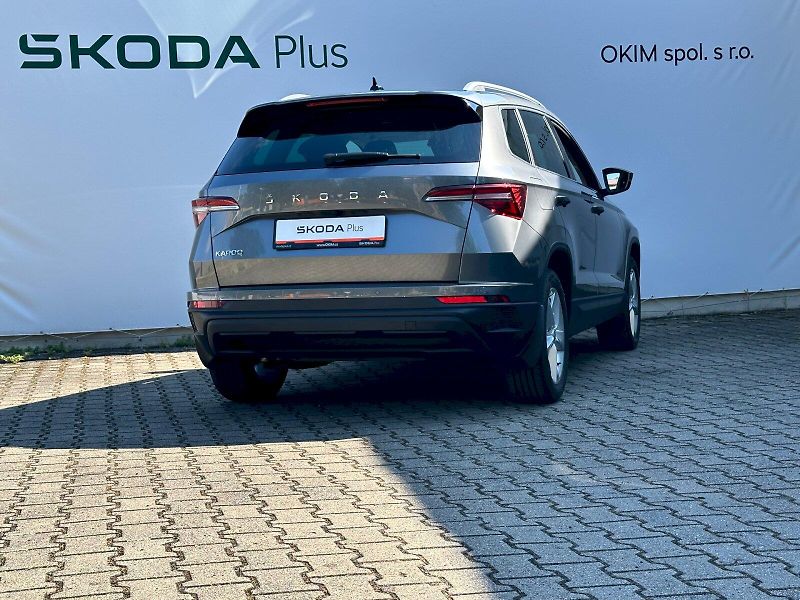 Škoda Karoq (2022) 1.5 TSI 110kW Style Exclusive - fotka 2 z 27