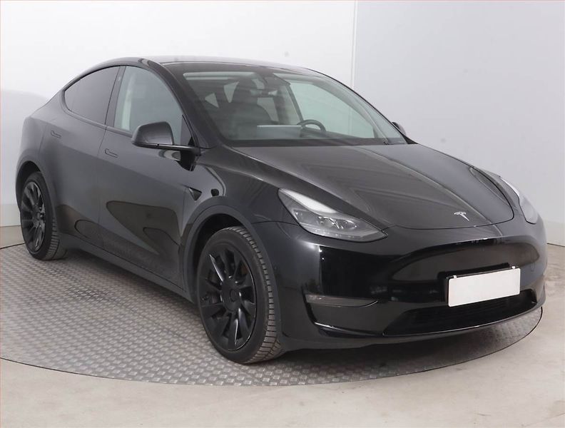 Tesla Model Y (2023) Long Range AWD 79kWh, SoH 91% - fotografie inzerátu