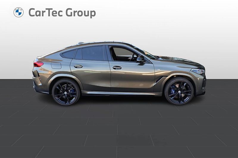 BMW X6 M50i - fotka 5 z 17