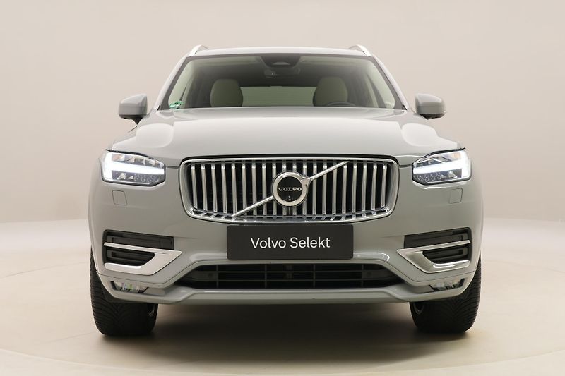 Volvo XC90 B5 AWD BRIGHT PLUS - fotka 16 z 66