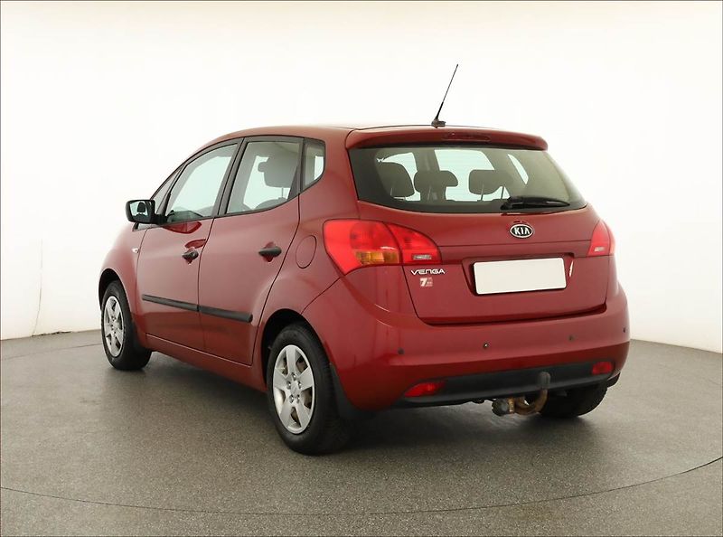 Kia Venga (2010) 1.4 CVVT, Tažné, jezdí výborně - fotka 4 z 11