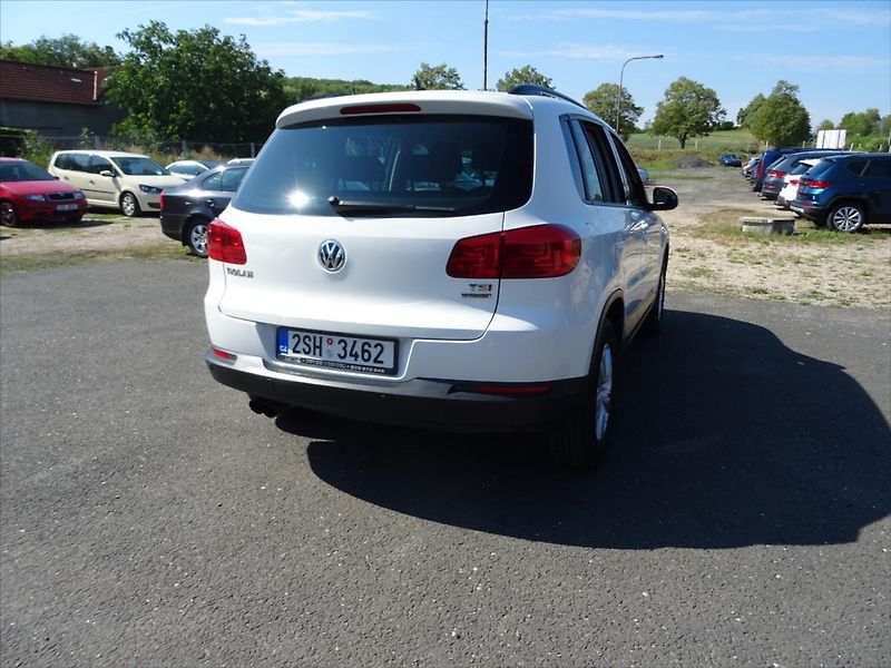 Volkswagen Tiguan 1,4 Koupen v ČR 1.Majitel - fotka 9 z 29