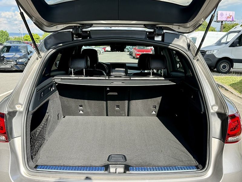 Mercedes-Benz GLC (2021) 220 d 4MATIC - fotka 10 z 50