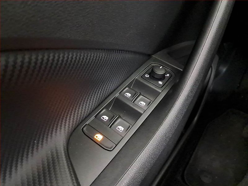 Škoda Kamiq (2024) Monte Carlo 1.5 TSI - fotka 20 z 21