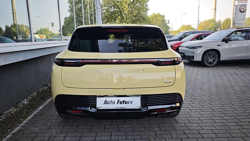 Leapmotor B05 (2026) Design 67kW EV - fotka 13 z 43