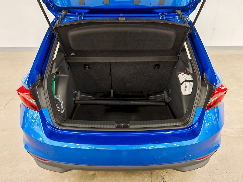 Škoda Fabia (2025) 1.0 TSI 70 kW Top Selection - fotka 27 z 28