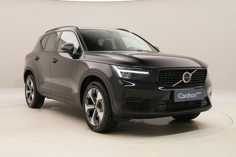Volvo XC40 (2026) B3 AUT DARK ULTRA  - fotka 14 z 60