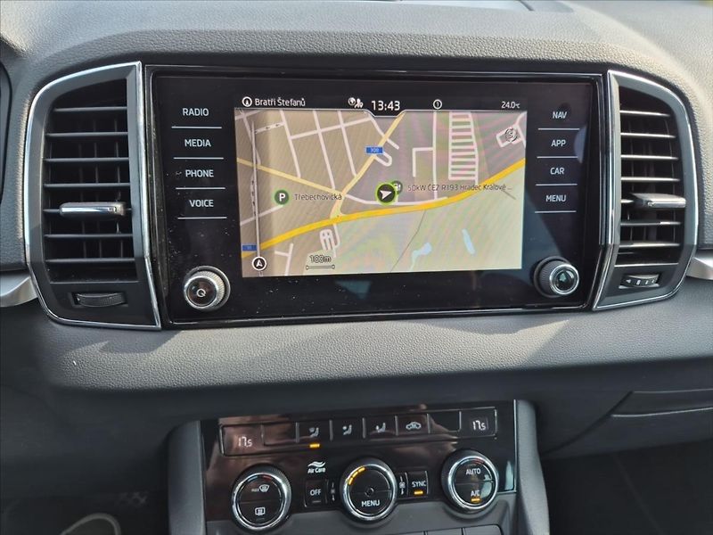 Škoda Karoq 2,0 TDi - fotka 8 z 16