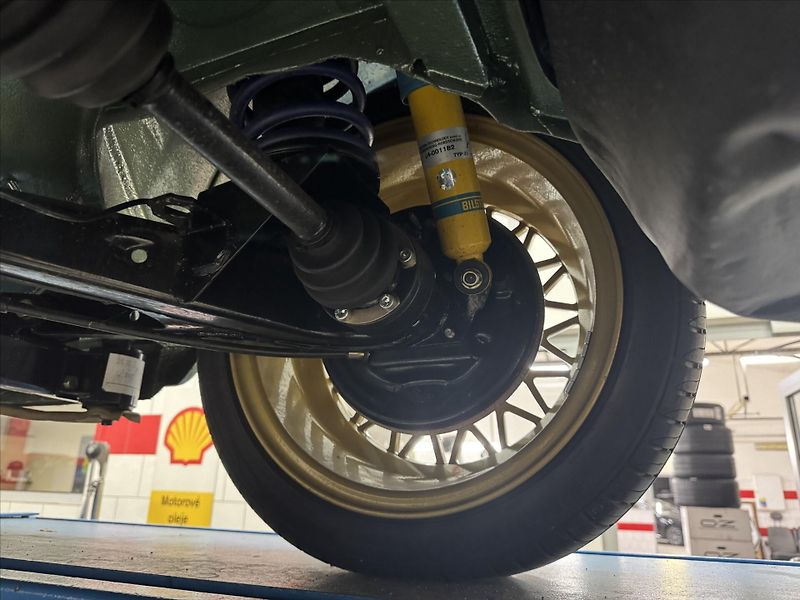 BMW Ostatní 2002 WEBER DBILAS - fotka 35 z 37