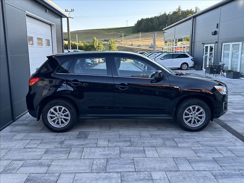 Mitsubishi ASX 1,6 117PS  Invite - fotka 6 z 48