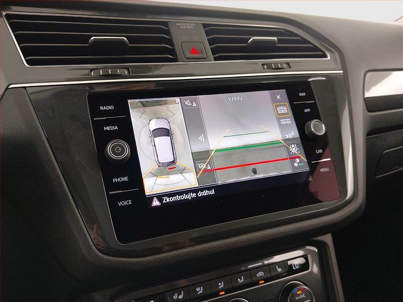 Volkswagen Tiguan Allspace (2019) Highline 2.0 TDI - fotka 18 z 24