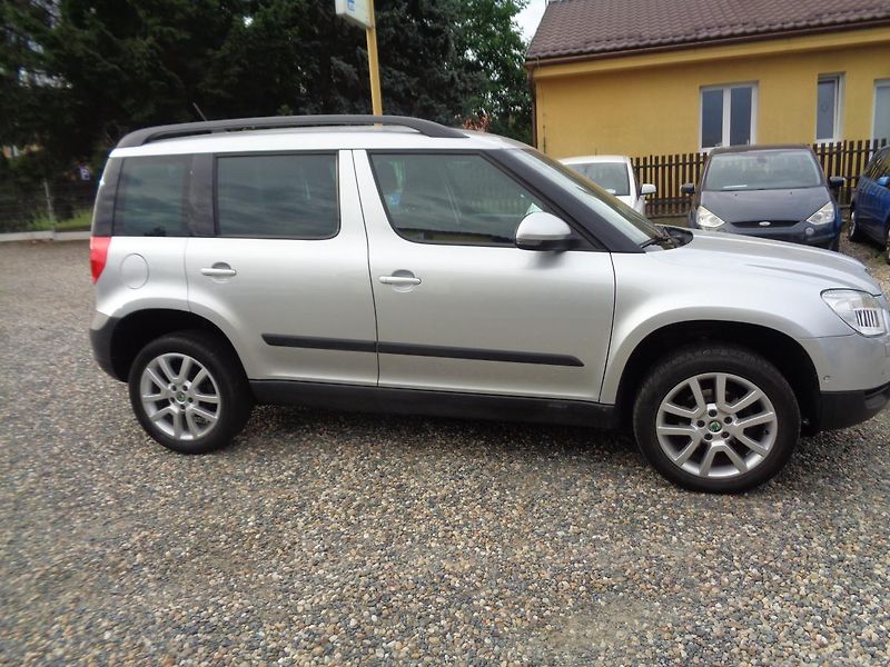 Škoda Yeti 2,0 TDI  4X4 - fotka 7 z 16