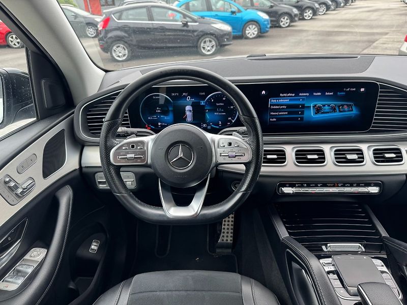 Mercedes-Benz GLE (2019) 350D AMG Line 4Matic - fotka 14 z 30