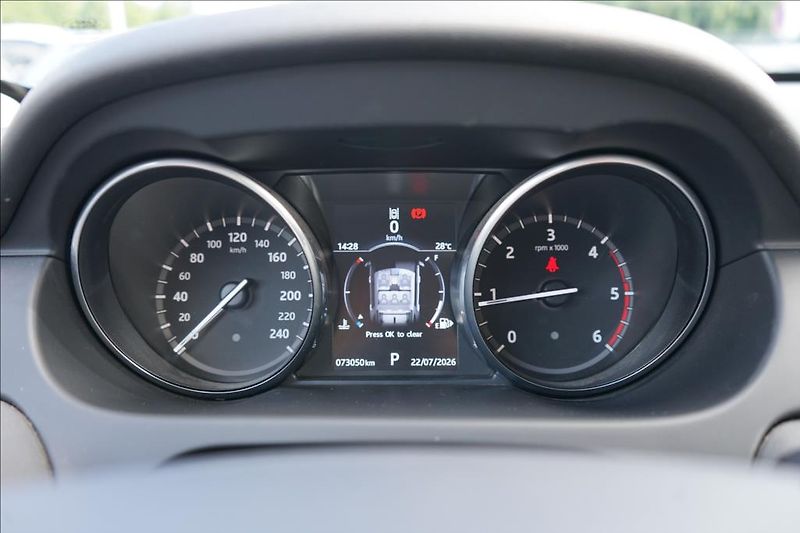 Land Rover Discovery Sport 2,0 TD4 110kW SE,1Maj,ČR,DPH - fotka 18 z 38