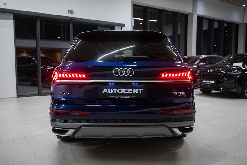 Audi Q7 (2022) S-LINE 55TFSI 250KW 4X4 VZDUCH - fotka 10 z 45