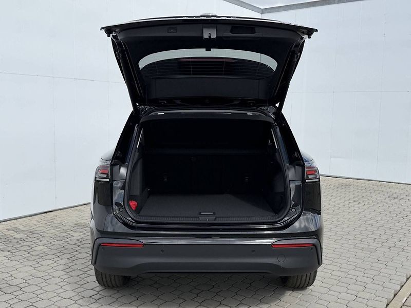 Volkswagen Tiguan (2025) People PHEV 19,7kWh 6DSG 1,5TS - fotka 4 z 7