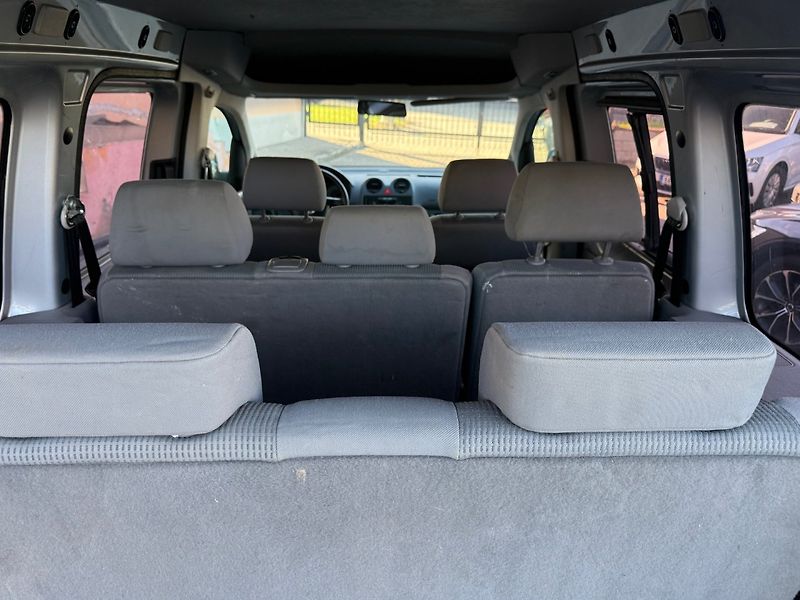 Volkswagen Caddy (2006) 1.4 MPI - LPG - 7 Míst ! - fotka 8 z 11