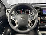 Mitsubishi Ostatní 2.2D-iD A/T INTENSE 4WD DOUBLE - náhled 13