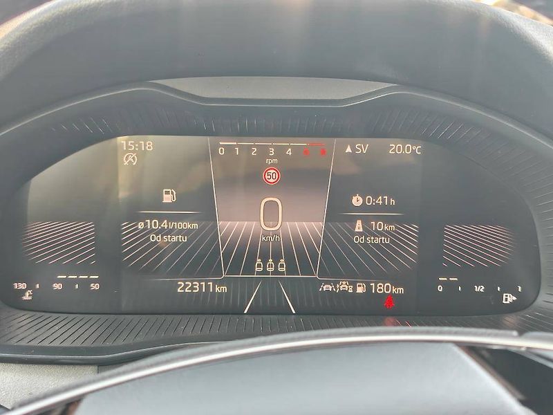 Škoda Scala Top Selection 6MP 1,0TSI - fotka 12 z 22