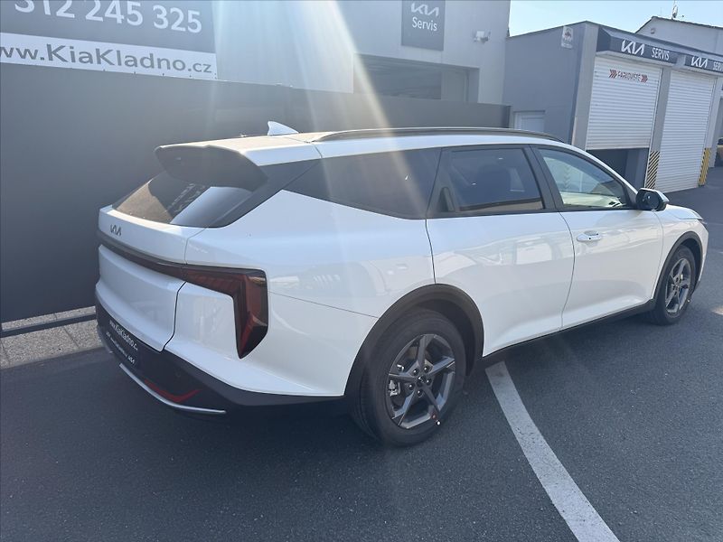 Kia K4 (2026) 1,0 T-GDi EXCLUSIVE  SW - fotka 9 z 14