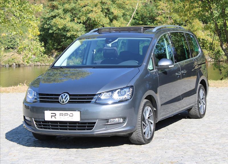 Volkswagen Sharan 2.0 TDI / 135kW / DSG / SOUND - fotka 3 z 49
