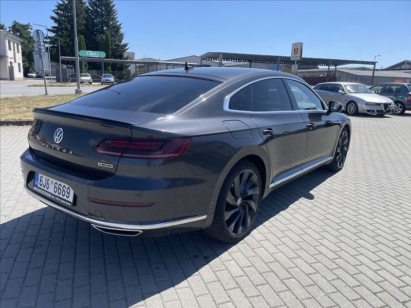 Volkswagen Arteon 2,0 BiTDi 176kw R-Line 4x4 DPH - fotka 4 z 39